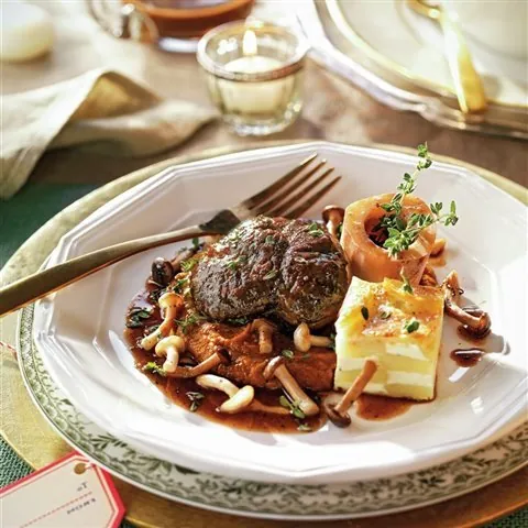 Osobuco con setas y patatas dauphinoise