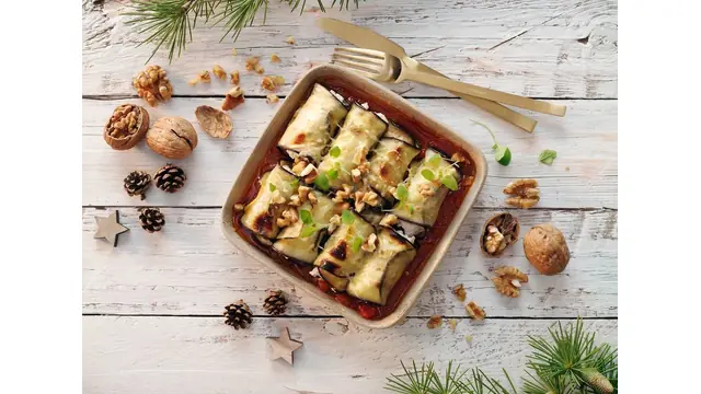 Berenjena rellena de ricotta y nueces