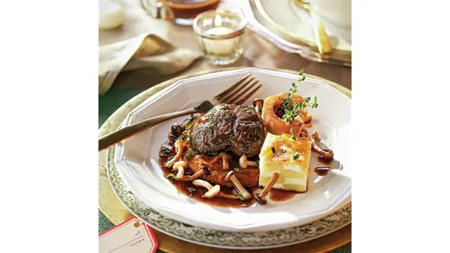 Osobuco con setas y patatas dauphinoise