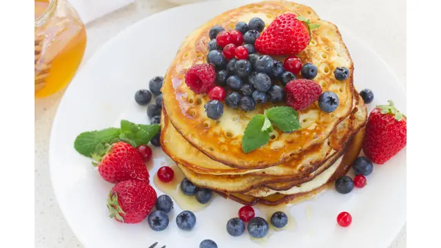 Pancakes esponjosas con Huevos Inmaculada