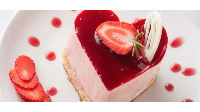 Tarta de queso en forma de corazón para San Valentín